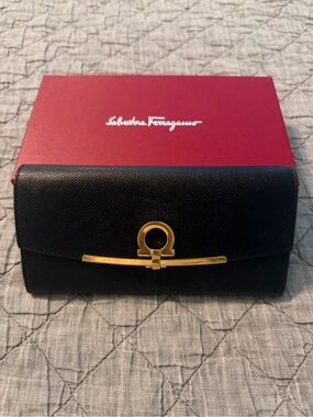 Salvatore Ferragamo Black Leather Wallet with Gold Gancini Bar